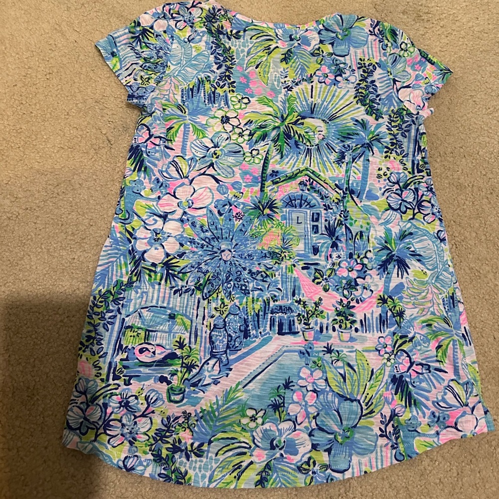 Lilly Pulitzer Etta V-neck top Size XS